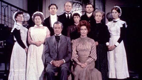 UpstairsDownstairsClassic_Cast_600x338